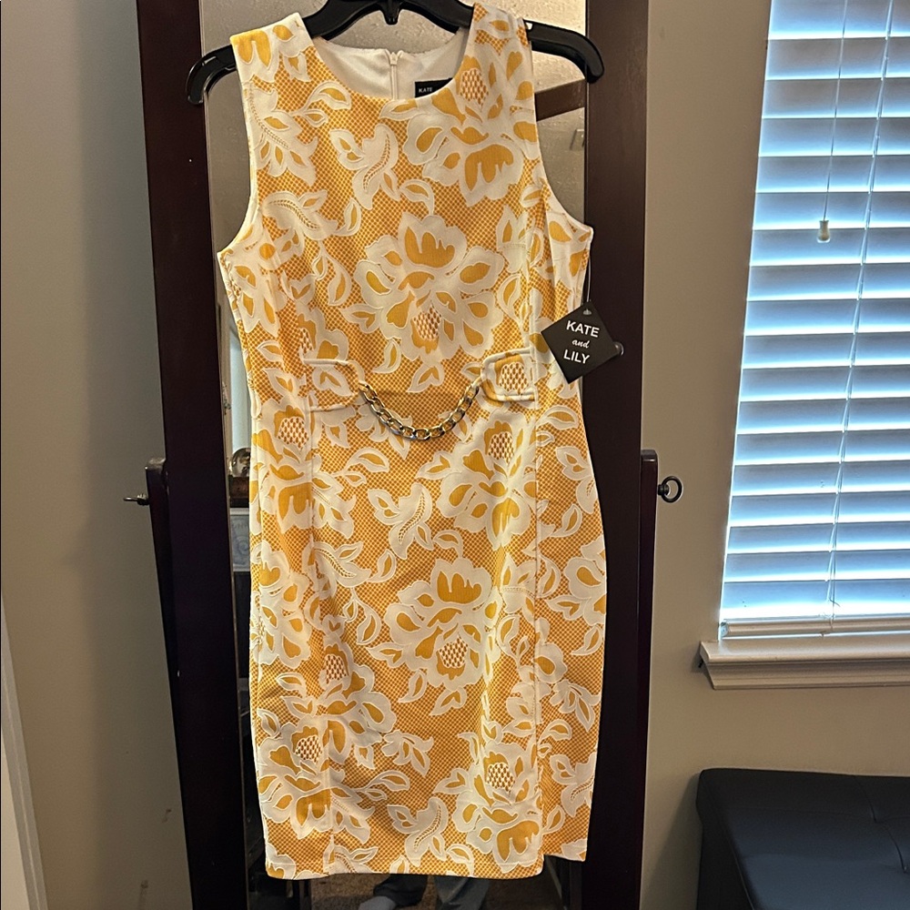 Kate and Lily Yellow Floral Midi Sheath Dress with Chain Detail